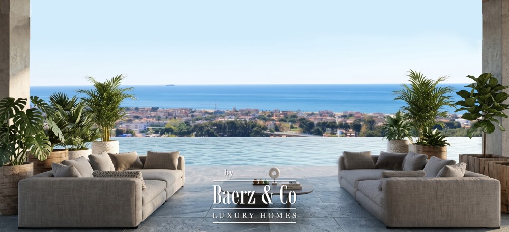 Villa with spectacular panoramic sea views in Castelldefels image