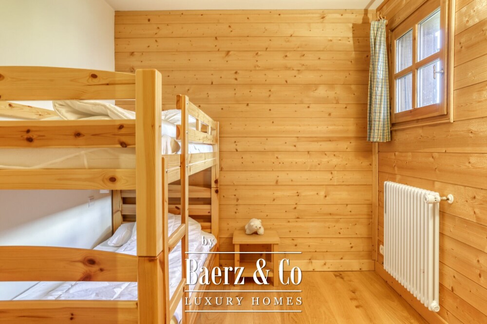Authentic chalet - 6 bedrooms - Unobstructed views of Mont Blanc image