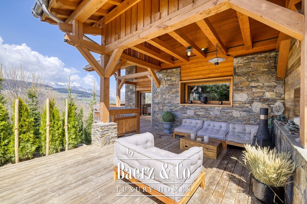 Chalet of 309.98 sqm, 6 bedrooms - near Mont d'Arbois image