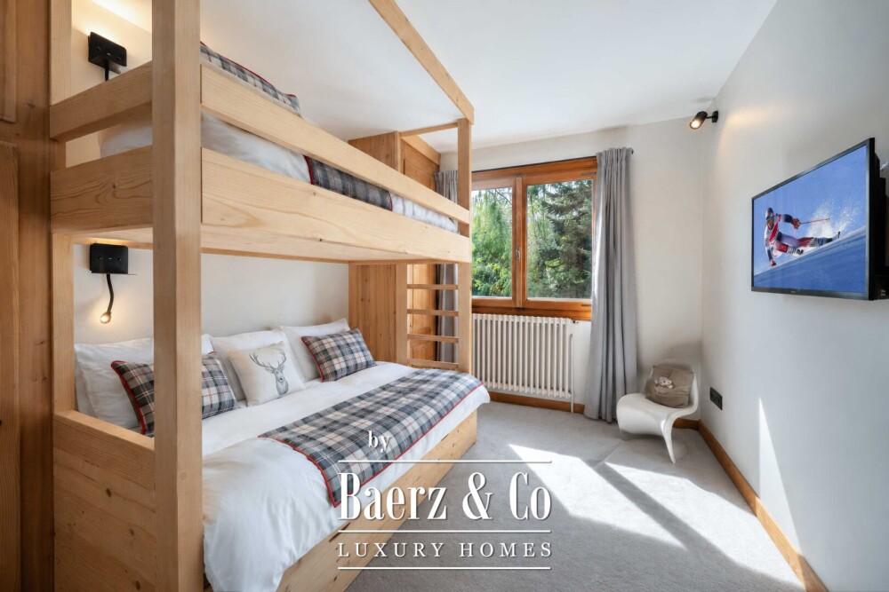 Renovated 2-bedroom apartment - Le Jaillet image