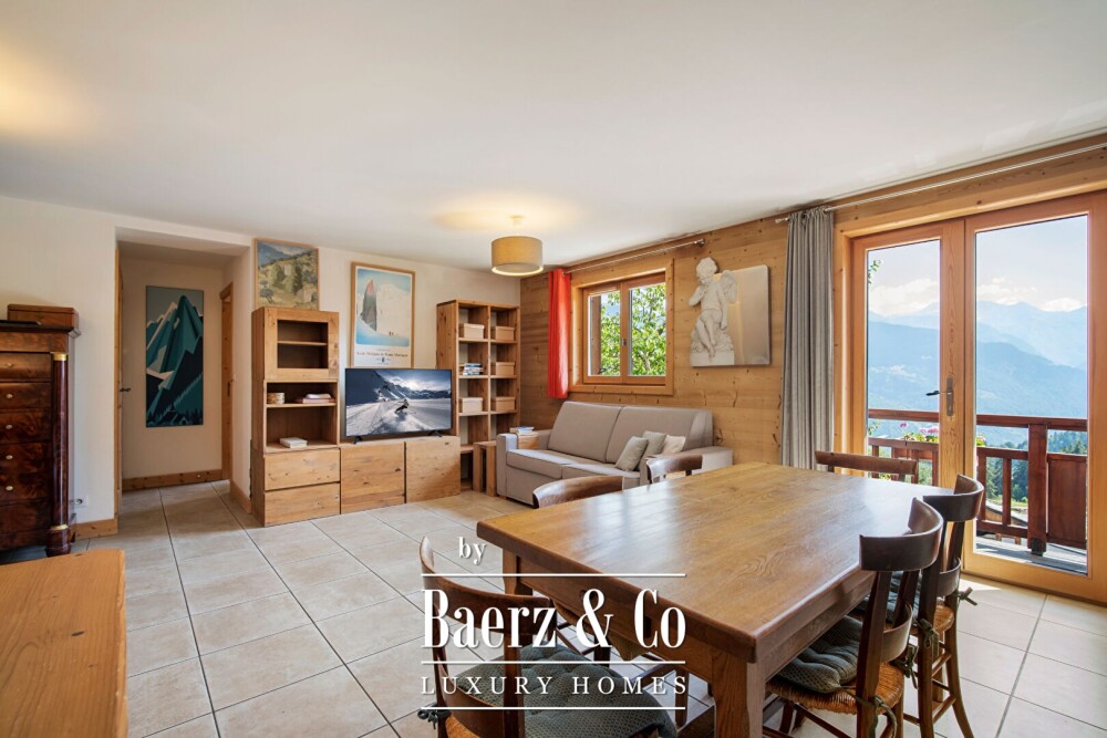 3-bedroom apartment near the slopes image