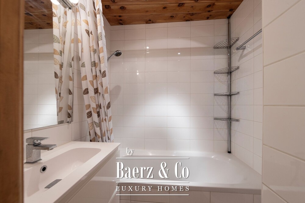 2-bedroom apartement - Center of Val d'Isère image