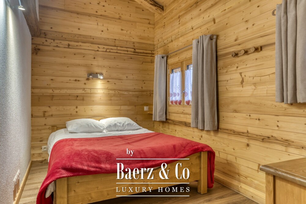 Semi-detached chalet with 6 rooms - Close to the slopes image