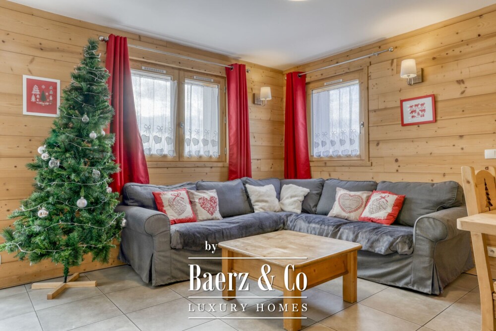 Semi-detached chalet with 6 rooms - Close to the slopes image