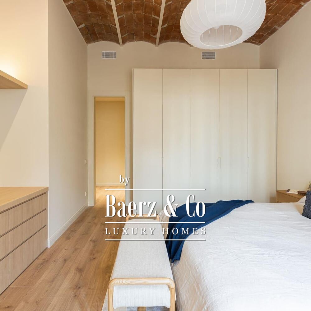 EXCLUSIVE RENOVATED RESIDENCE IN THE QUADRAT D OR · €1,790,000 image