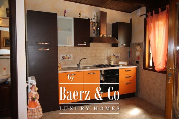 photo 40 Villa for sale 350 m²