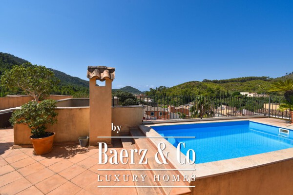 photo 12 Mansion with several Apartments and Pools