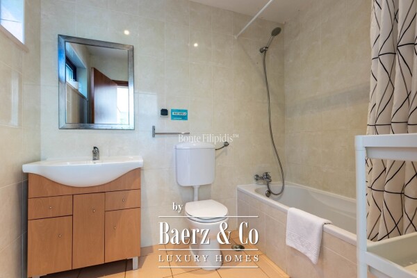 photo 32 Beautiful luxury home in Sagres