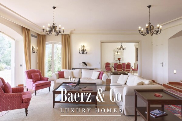 photo 4 Beautiful Provence-style villa in Terre Blanche Golf Estate