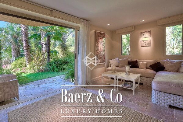 photo 14 Rare - walking distance from the village