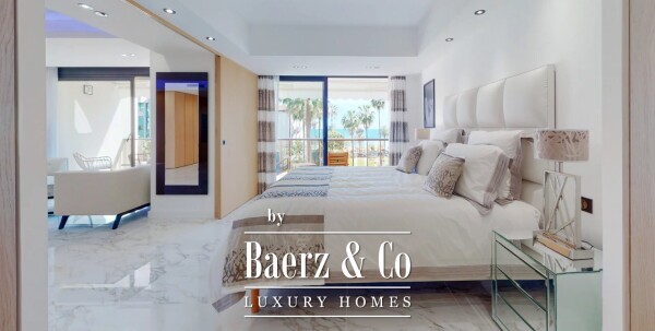 photo 16 Exceptionnal seafront and seaview apartment in Cannes Croisette