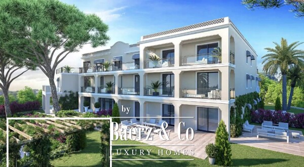 photo 1 Located in the heart of Cap d'Antibes, close to the beaches and coves of La Garoupe