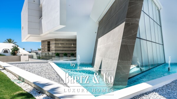 photo 4 Villa - Marbella East - Ref: 8248