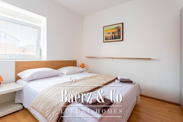 photo 40 Novalja, house with 10 apartments near the center with a sea view