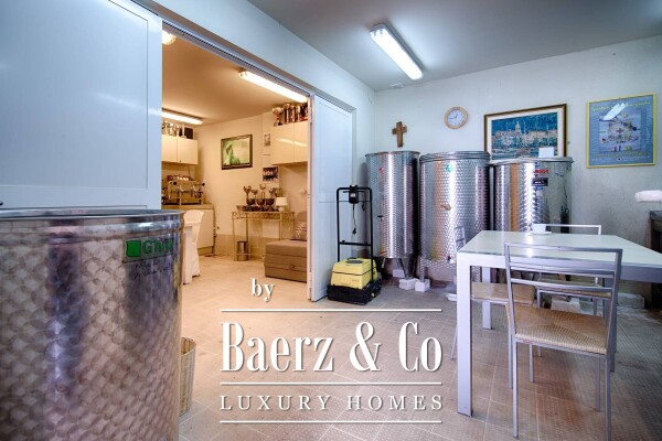 photo 7 Vis, Mediterranean villa with pool and sea view