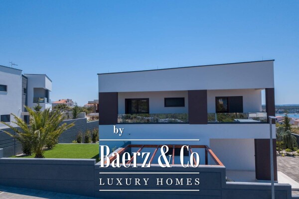 photo 16 Pag, Novalja, two luxurious modern villas with swimming pools