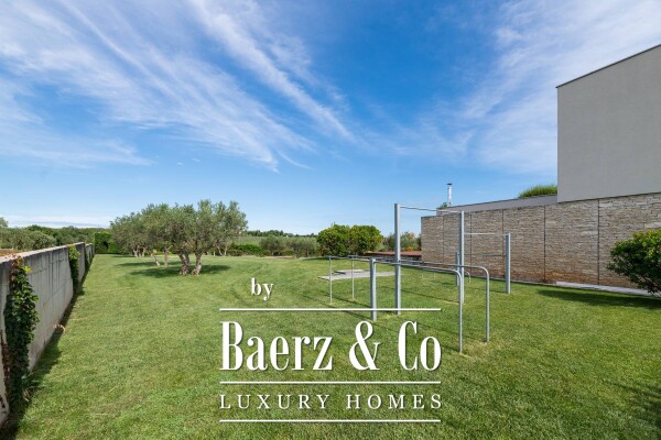 photo 71 Croatia, Istria, Umag: Stunning Villa with pool surrounded by olive groves