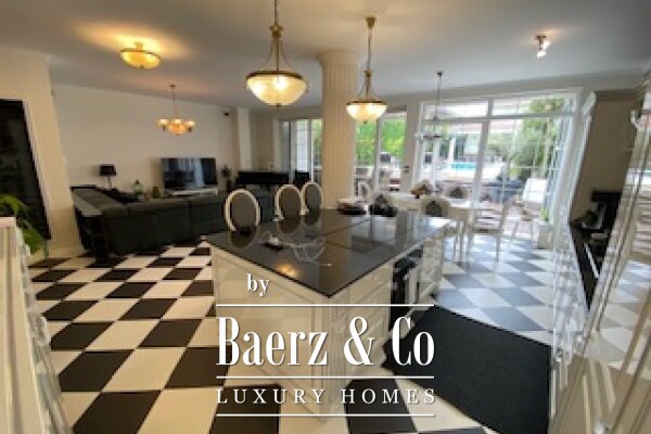 photo 17 Rovinj, beautiful villa in the center of Rovinj, sea view NKP 400 m2