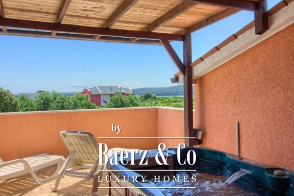 photo 2 Medulin, large detached house NKP 360 m2 with swimming pool