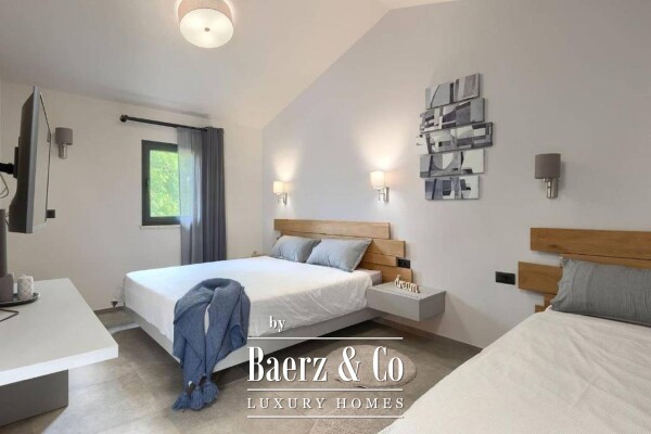 photo 28 Vižinada, a rustic villa with a pool and a panoramic view of the sea