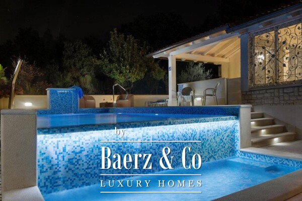 photo 7 Pula, Pješčana Uvala detached house in a great location