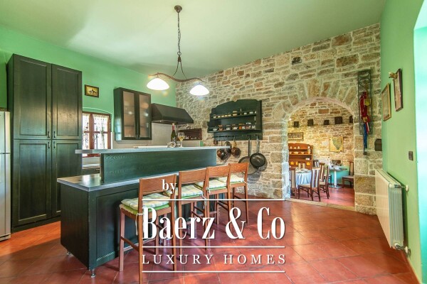 photo 8 Žminj, a luxurious stone villa in the center of Istria