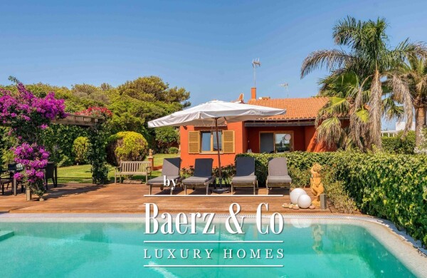 photo 23 MAGNIFICENT VILLA PUNTA PRIMA