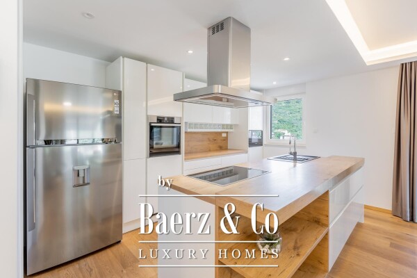 photo 5 Split, Žrnovnica, villa with pool in a quiet location