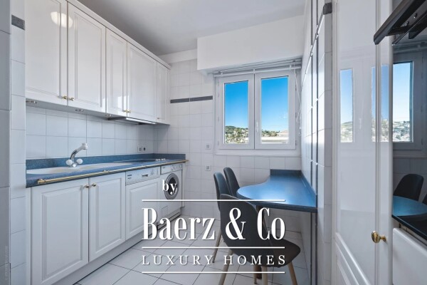 photo 14 Sea front apartment