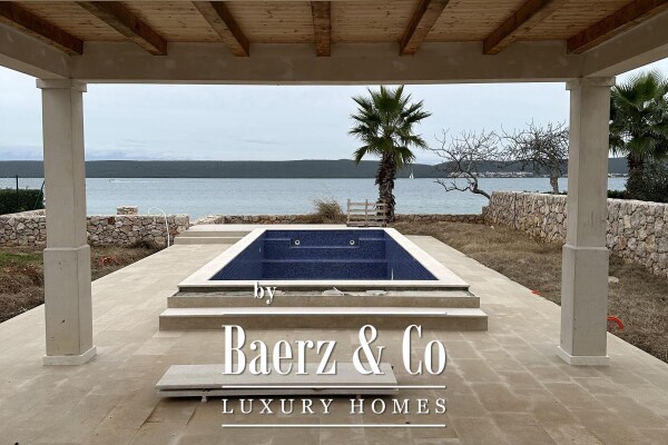 photo 8 Pašman Island, Dobropoljana, classic stone villa in the first row to the sea