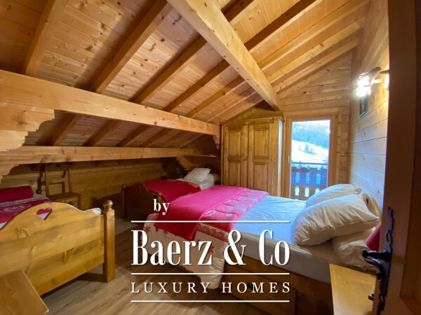 photo 7 5-BEDROOM CHALET - IN THE HEART OF NATURE