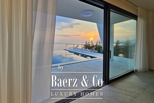 photo 20 Podstrana, a beautiful villa with a panoramic view of the sea