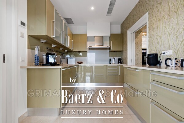 photo 13 beautiful property with sea view, quiet with great amenities