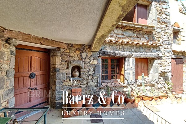 photo 1 Village house with sea view