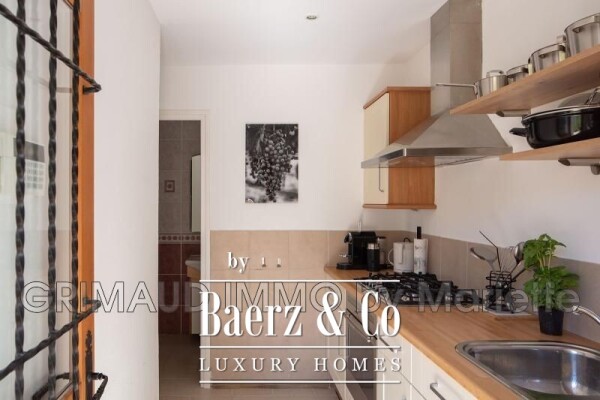 photo 10 Beautiful house divided into 3 apartments, unobstructed view