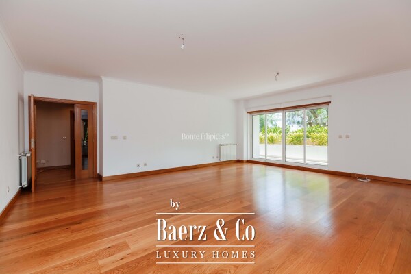 photo 4 Beautiful luxury home in Carcavelos e Parede, Jardins da Parede