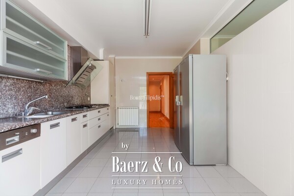 photo 12 Beautiful luxury home in Carcavelos e Parede, Jardins da Parede
