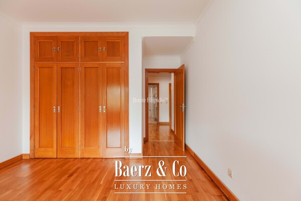 photo 27 Beautiful luxury home in Carcavelos e Parede, Jardins da Parede