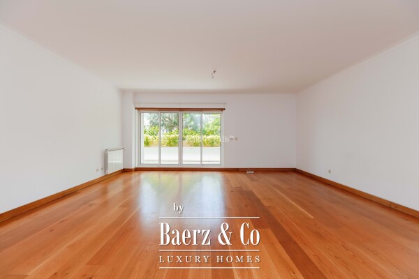 photo 33 Beautiful luxury home in Carcavelos e Parede, Jardins da Parede