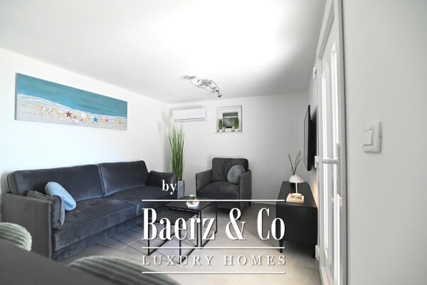 photo 8 Karlobag, Cesarca, beautiful Villa with a pool by the sea NKP 240 m2