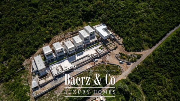 photo 3 Modern Two Bedroom Apartment with Seaview in Tivat