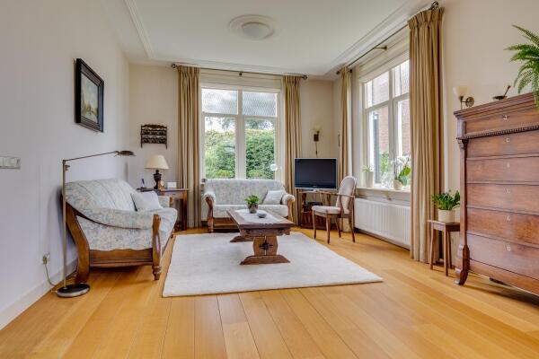 photo 5 Nieuw-Loosdrechtsedijk 77