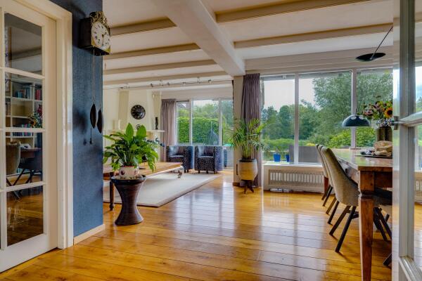 photo 8 Oud-Loosdrechtsedijk 101