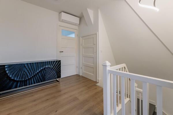 photo 39 Nieuw-Loosdrechtsedijk 60