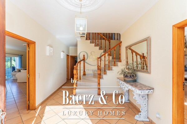 photo 5 Beautiful luxury home in Almancil, Almancil