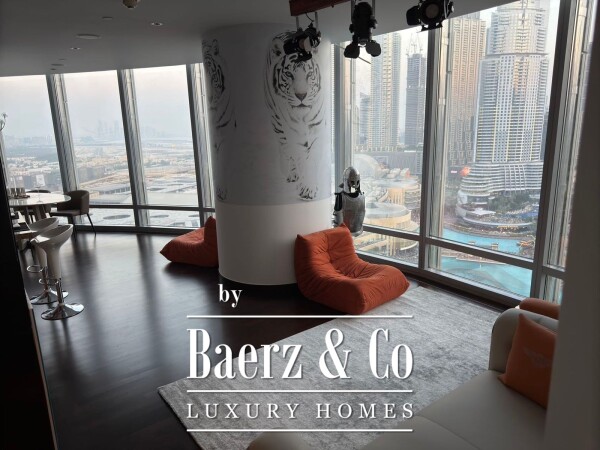 photo 2 Luxurious 2 Bedroom Burj Khalifa Apartment with Full Fountain View