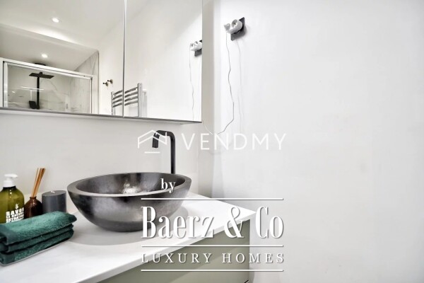 photo 8 rue Dauphine - Saint-Germain-des-Prés