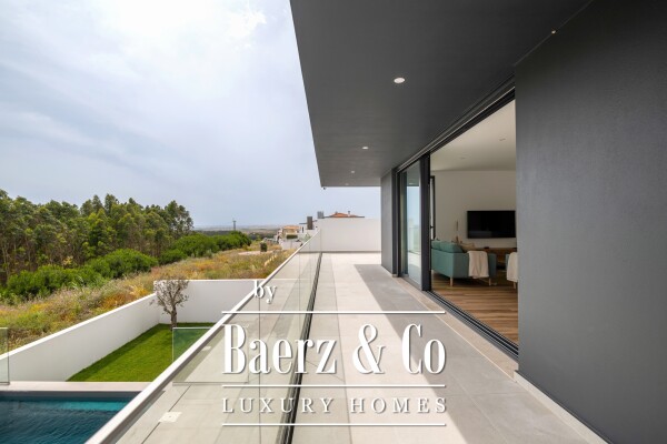 photo 24 Modern villa with pool 5 minutes from Baleal beach