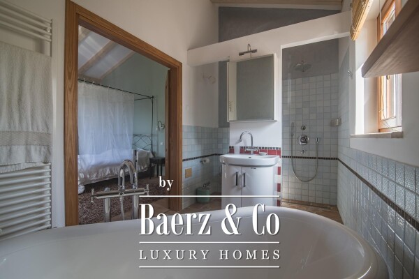 photo 9 Istra, Šorići, luxury Stone House 388m² with Pool and construction land 4621m2