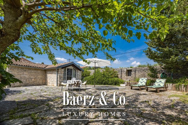 photo 12 Istria, Svetvinčenat, charming stone house 900m2 on plot 3530m2